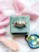 10k Vintage White Opal Cabochon Ring