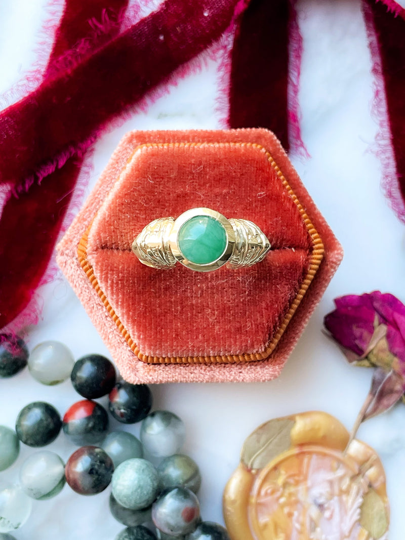 14k Vintage Egyptian Revival Emerald Cabochon Ring