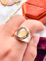 10k Vintage Moonstone Cabochon Ring