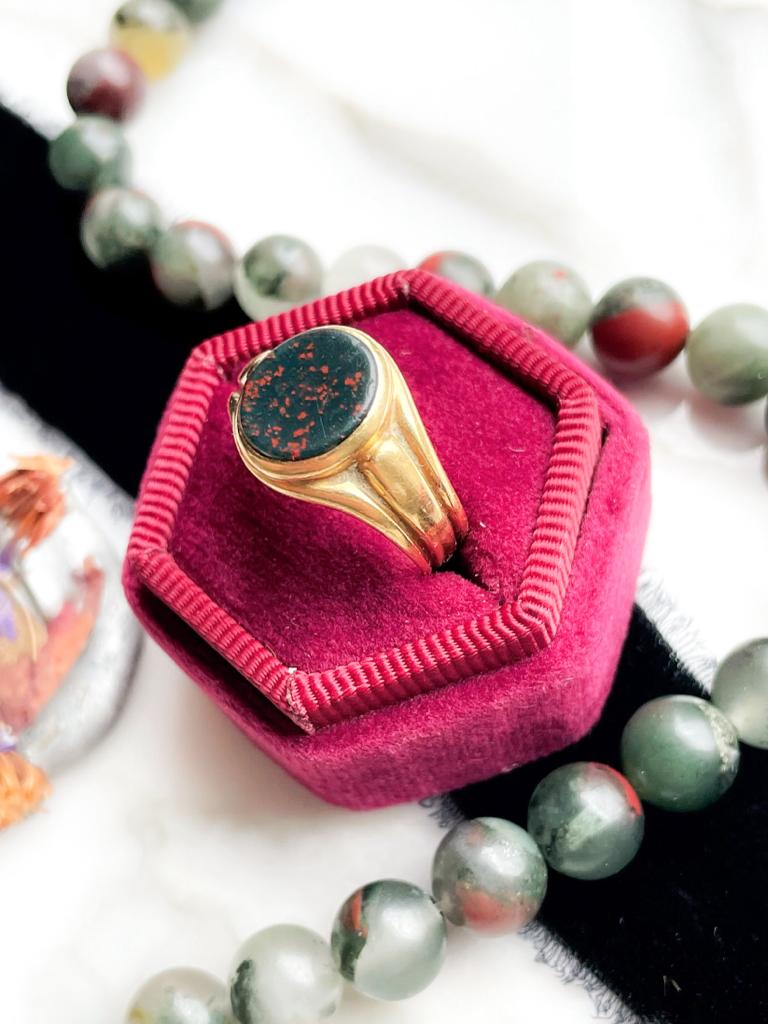 18k Victorian Bloodstone Signet Ring