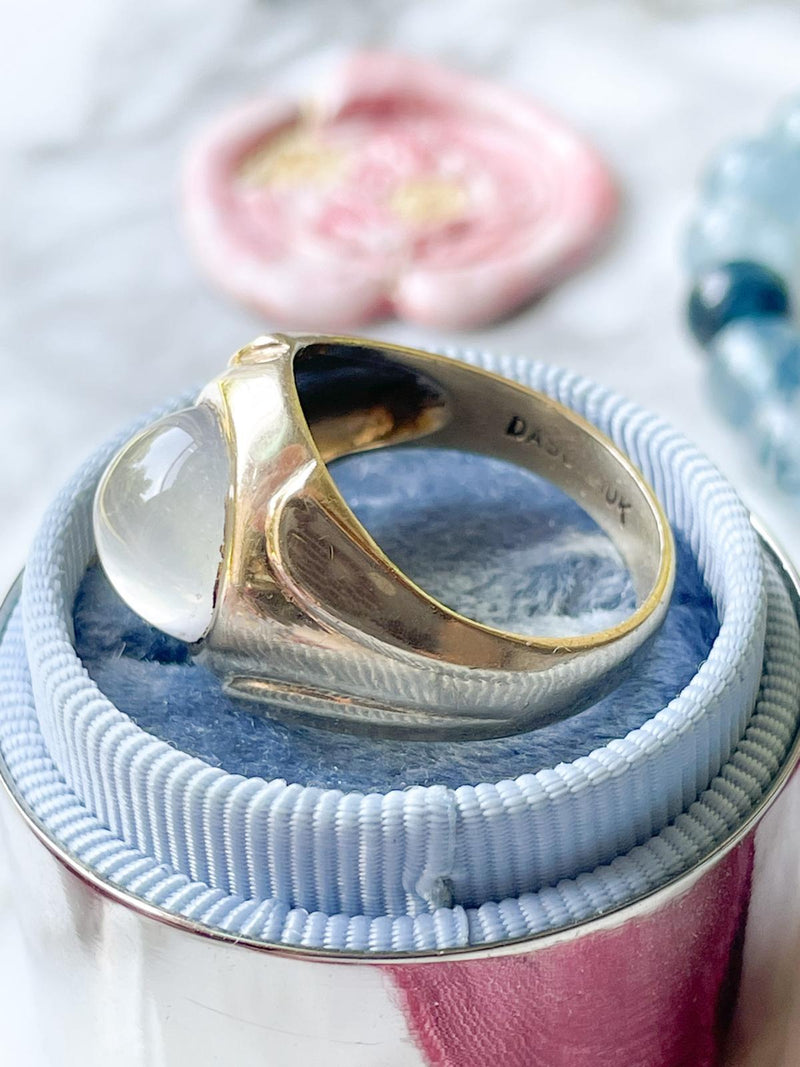 10k Vintage Moonstone Cabochon Signet Ring