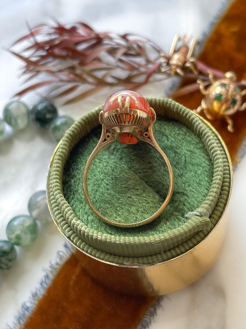 18k Vintage Carnelian Cabochon Ring