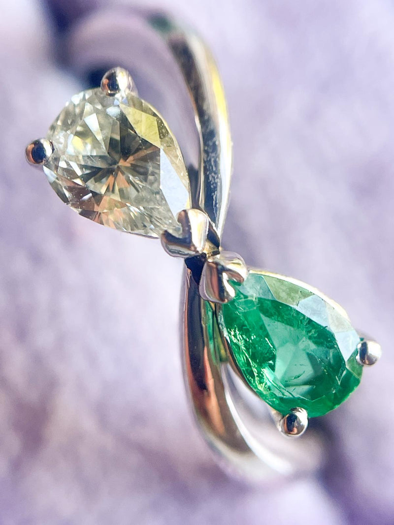 14k Vintage Toi et Moi Diamond & Emerald Ring