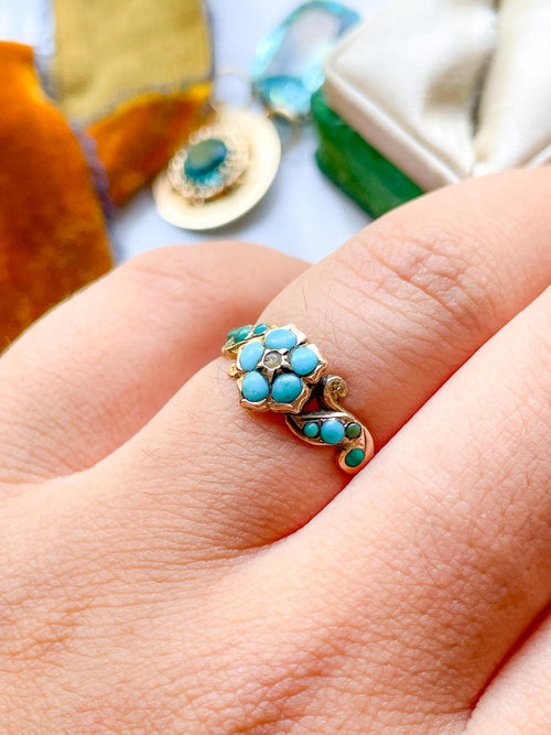 9K Victorian Turquoise & Diamond Floral Ring