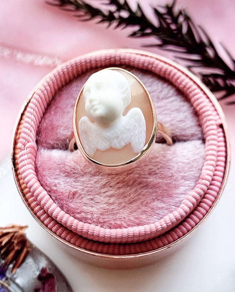 14k Victorian Cherub Shell Cameo Ring